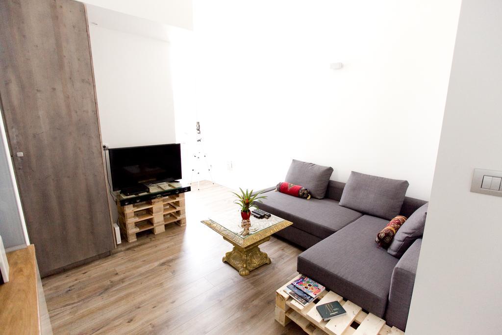 Ice Breaker Apartment بودابست المظهر الخارجي الصورة